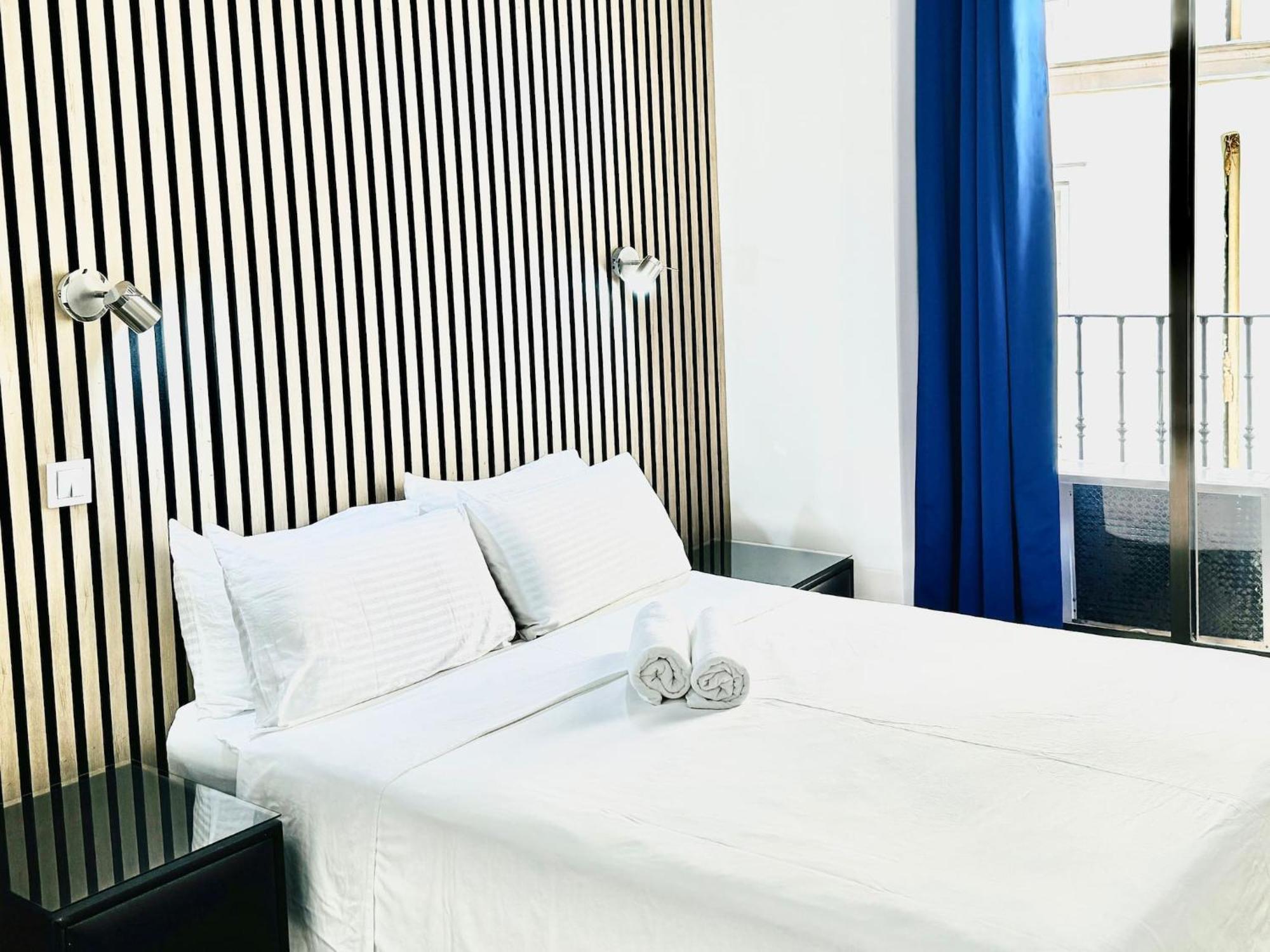 Apartamentos Day Madrid Callao Centro Gran Via Sol Malasana Екстер'єр фото
